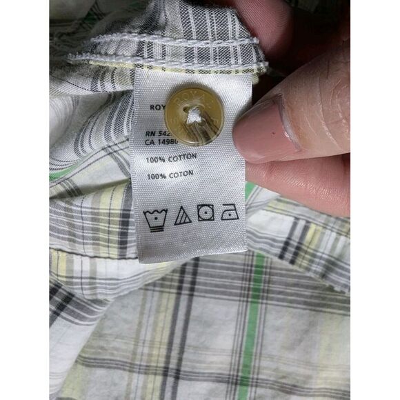 Royal Robbins Short Sleeve Button Up Shirt Men's Size Large Plaid - Picture 6 of 13